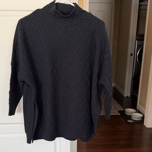 Chic Navy Turtleneck Sweater